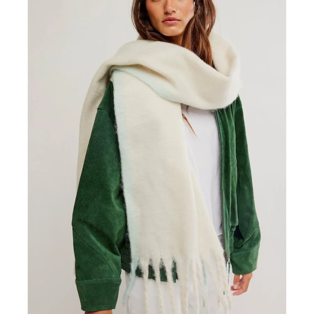 FREE PEOPLE Winter Chill Blanket Scarf / Ivory
